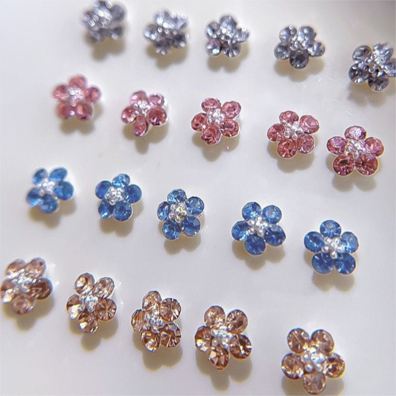 Nail Art Zone - 20 pièces de mini fleurs de