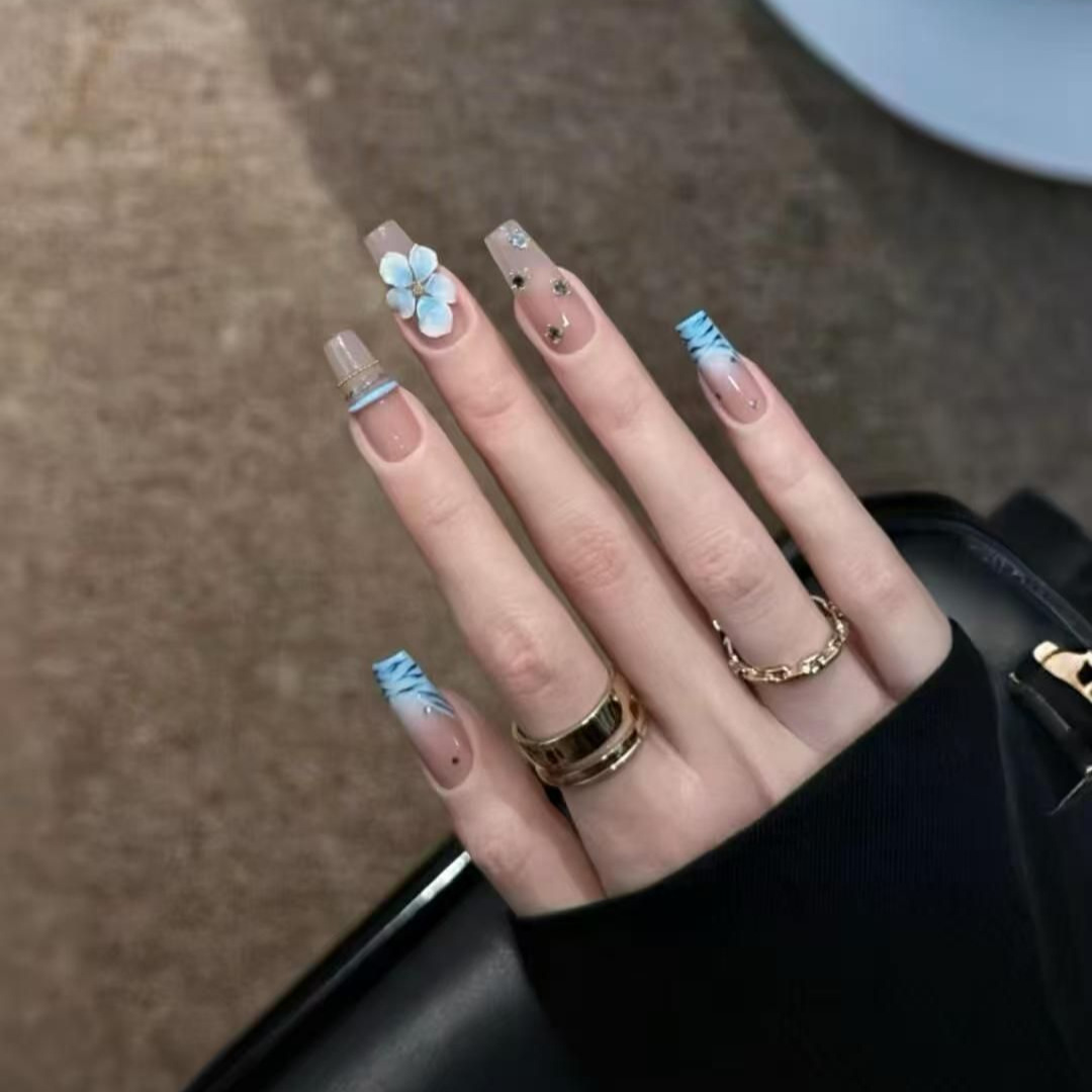 10 faux ongles faits main à pr - Nail Art Zebra Design avis et prix